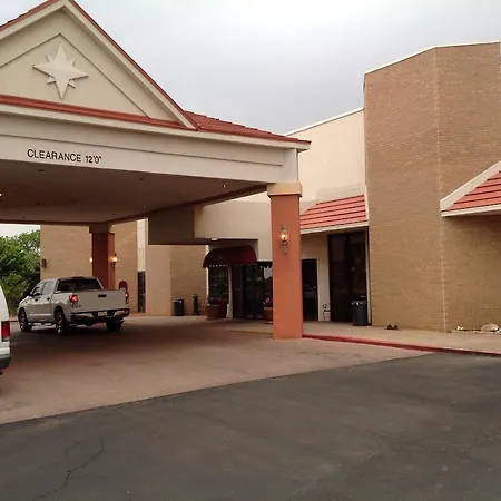 Wyndham Garden Amarillo-3
